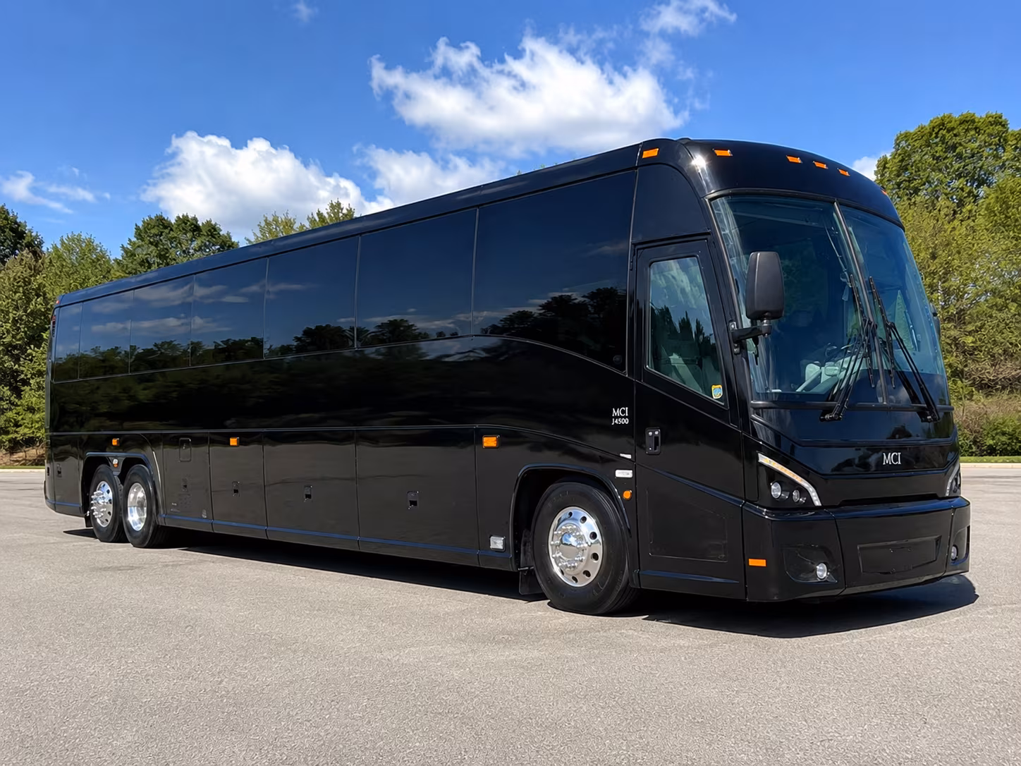 charter buses to allianz amphitheater and brown s island shows